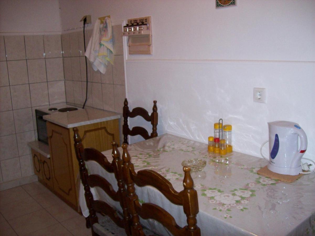 Theos Apartments Agios Stefanos Avliotes  Ngoại thất bức ảnh